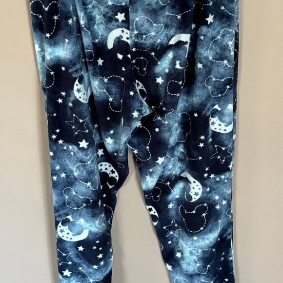 Mickey Mouse 2 pc pajamas Small (4-6) - Picture 4 of 6